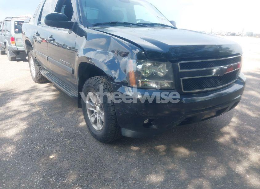 Photo 6 of 2008 Chevrolet Avalanche 1500 LT (VIN 3GNFK12388G120922)