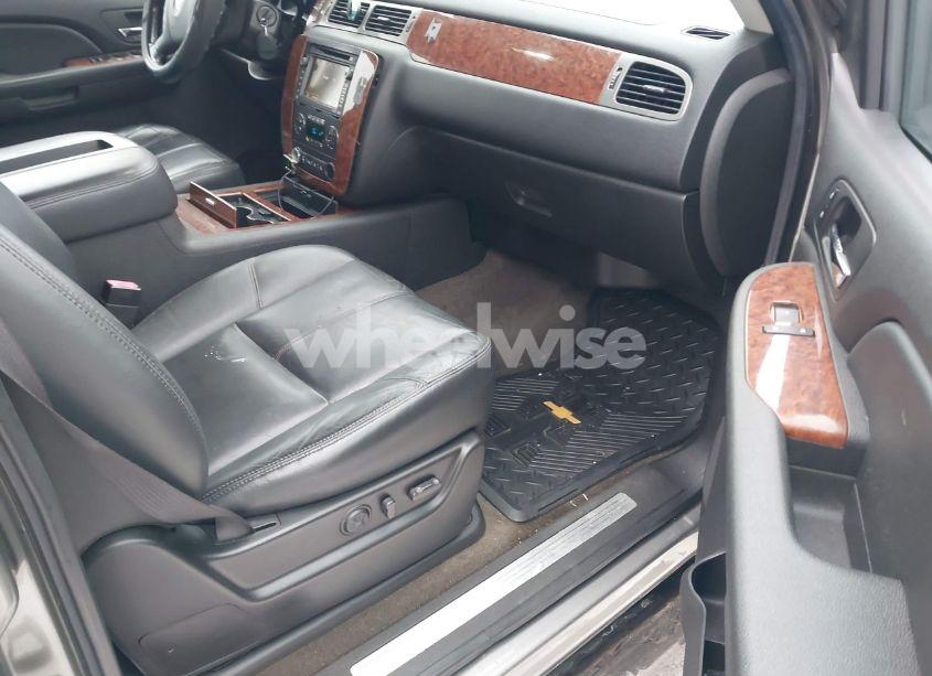 Photo 5 of 2008 Chevrolet Avalanche 1500 LTZ (VIN 3GNFK12388G156707)