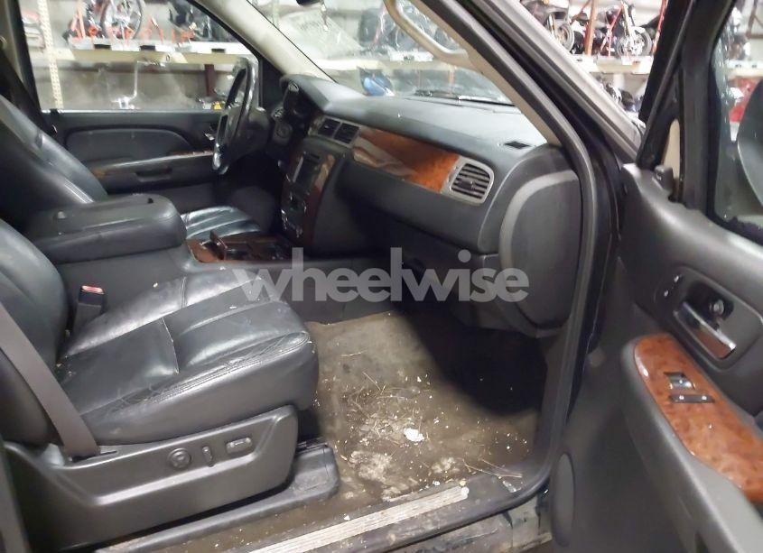 Photo 5 of 2008 Chevrolet Avalanche 1500 LTZ (VIN 3GNFK12388G180828)