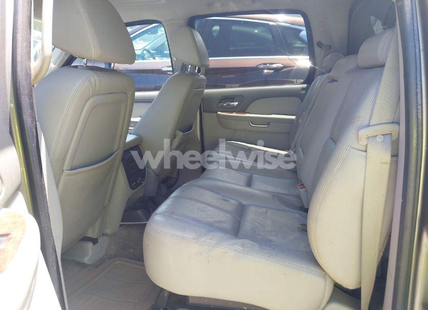 Photo 8 of 2008 Chevrolet Avalanche 1500 LTZ (VIN 3GNFK12388G221166)