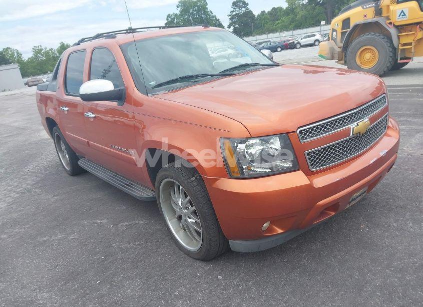 2008 Chevrolet Avalanche 1500 LTZ (VIN 3GNFK12388G232779) main photo