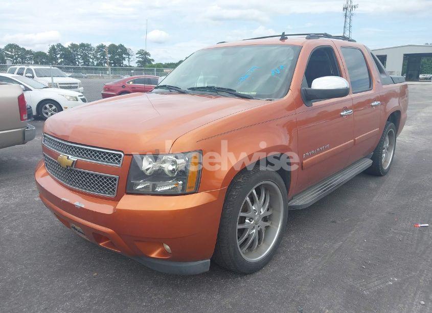 Photo 2 of 2008 Chevrolet Avalanche 1500 LTZ (VIN 3GNFK12388G232779)