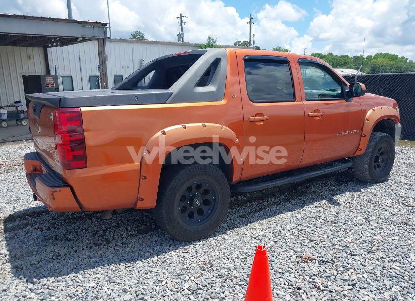 Photo 4 of 2007 Chevrolet Avalanche 1500 LT (VIN 3GNFK12397G114383)