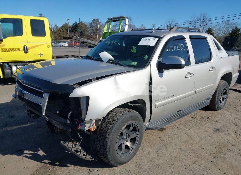 Photo 2 of 2007 Chevrolet Avalanche 1500 LT (VIN 3GNFK12397G125450)