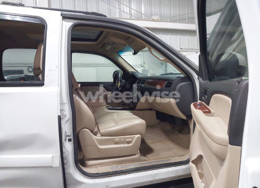 Photo 5 of 2007 Chevrolet Avalanche 1500 LTZ (VIN 3GNFK12397G142717)