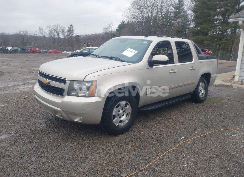 Photo 2 of 2007 Chevrolet Avalanche 1500 LT (VIN 3GNFK12397G153779)
