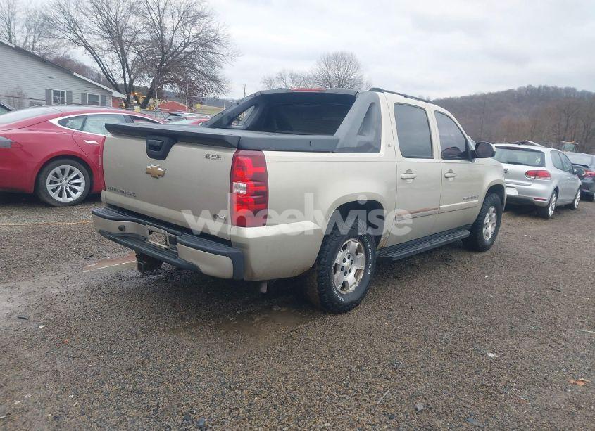 Photo 4 of 2007 Chevrolet Avalanche 1500 LT (VIN 3GNFK12397G153779)