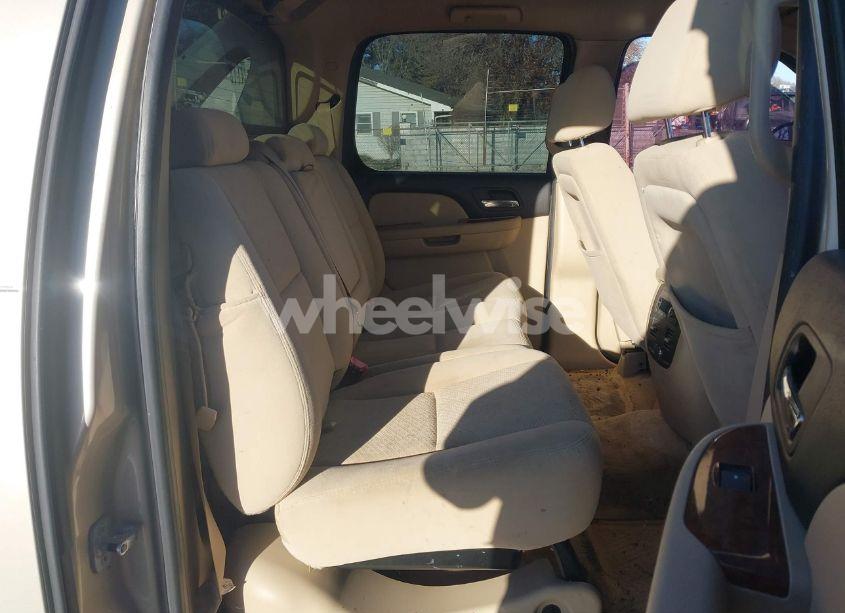 Photo 8 of 2007 Chevrolet Avalanche 1500 LT (VIN 3GNFK12397G153779)