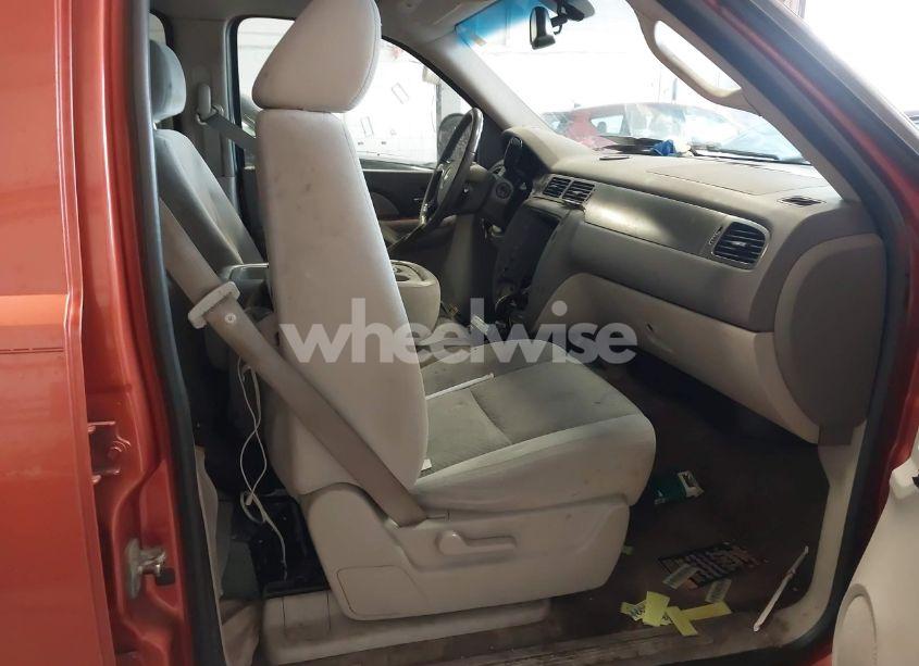 Photo 5 of 2007 Chevrolet Avalanche 1500 LS (VIN 3GNFK12397G208005)