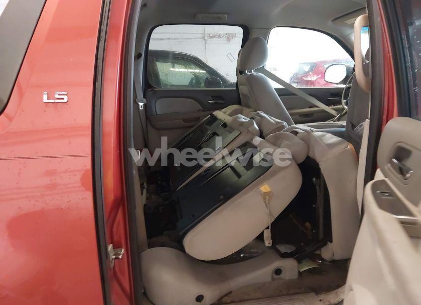 Photo 8 of 2007 Chevrolet Avalanche 1500 LS (VIN 3GNFK12397G208005)