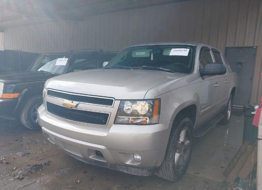 Photo 2 of 2007 Chevrolet Avalanche 1500 LT (VIN 3GNFK12397G230036)