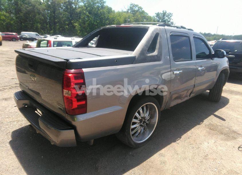 Photo 4 of 2007 Chevrolet Avalanche 1500 LTZ (VIN 3GNFK12397G266261)
