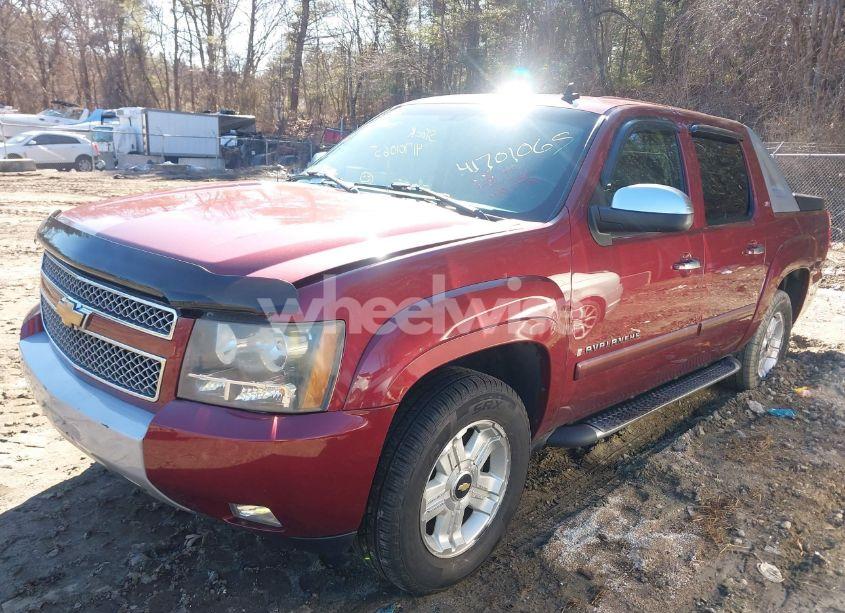 Photo 2 of 2007 Chevrolet Avalanche 1500 LT (VIN 3GNFK12397G299681)