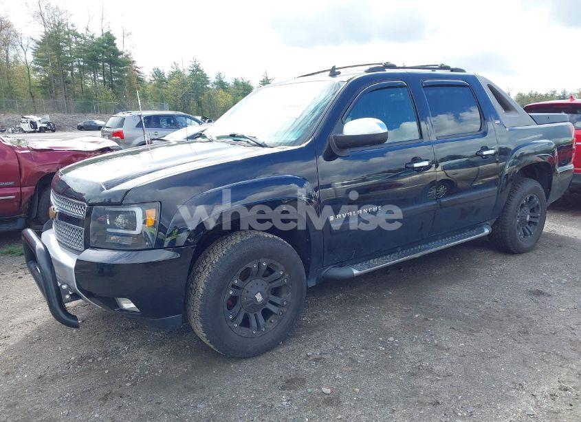 Photo 2 of 2007 Chevrolet Avalanche 1500 LT (VIN 3GNFK12397G317760)