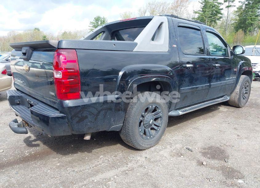 Photo 4 of 2007 Chevrolet Avalanche 1500 LT (VIN 3GNFK12397G317760)