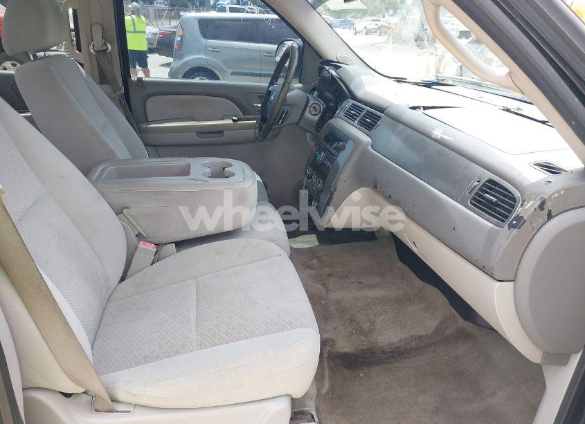 Photo 5 of 2007 Chevrolet Avalanche 1500 LS (VIN 3GNFK12397G318522)