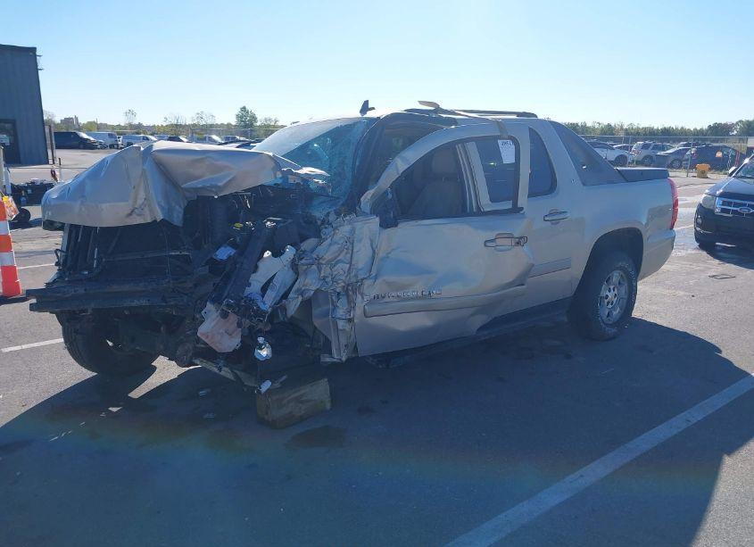Photo 2 of 2008 Chevrolet Avalanche 1500 LT (VIN 3GNFK12398G111355)