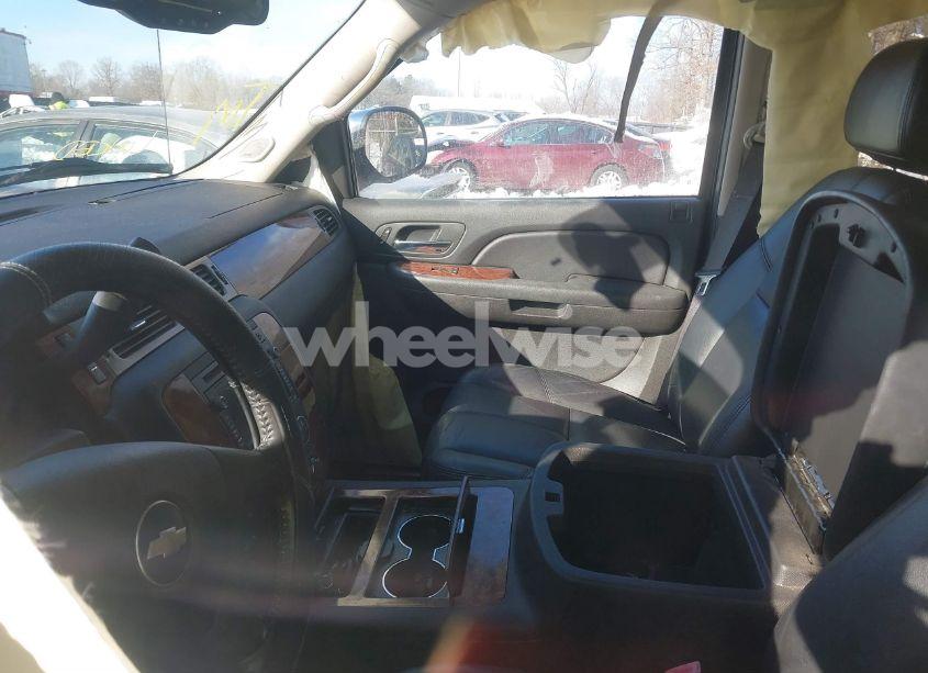 Photo 7 of 2008 Chevrolet Avalanche 1500 LTZ (VIN 3GNFK12398G127619)