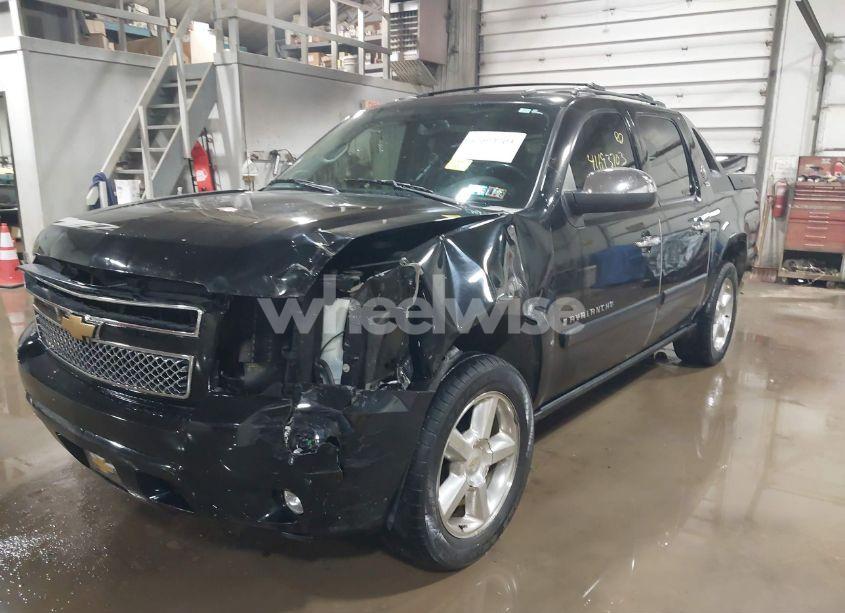 Photo 2 of 2008 Chevrolet Avalanche 1500 LTZ (VIN 3GNFK12398G243418)
