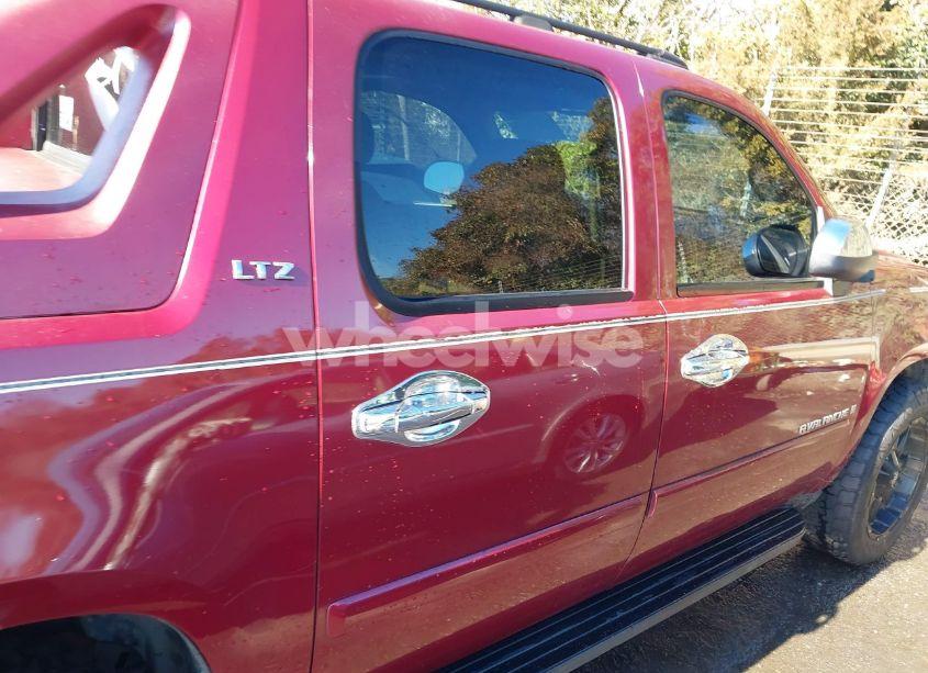 Photo 14 of 2007 Chevrolet Avalanche 1500 LTZ (VIN 3GNFK123X7G135629)