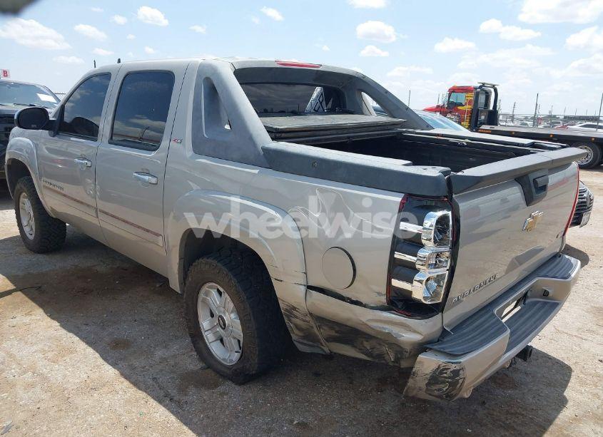 Photo 3 of 2008 Chevrolet Avalanche 1500 LT (VIN 3GNFK123X8G119626)