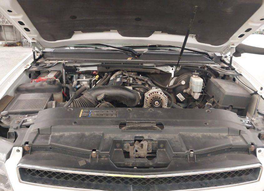 Photo 10 of 2007 Chevrolet Suburban 1500 LTZ (VIN 3GNFK16307G131325)