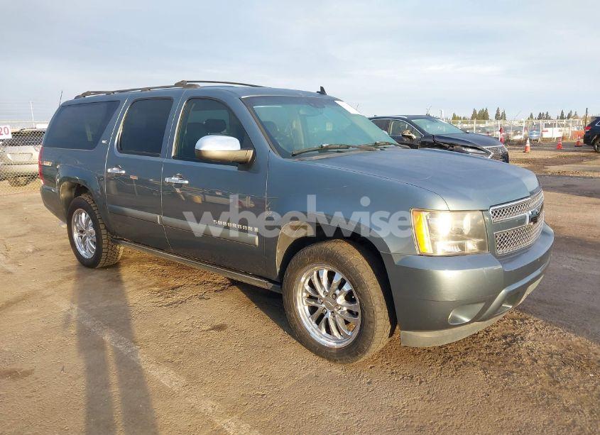 2008 Chevrolet Suburban 1500 LTZ (VIN 3GNFK16308G140995) main photo