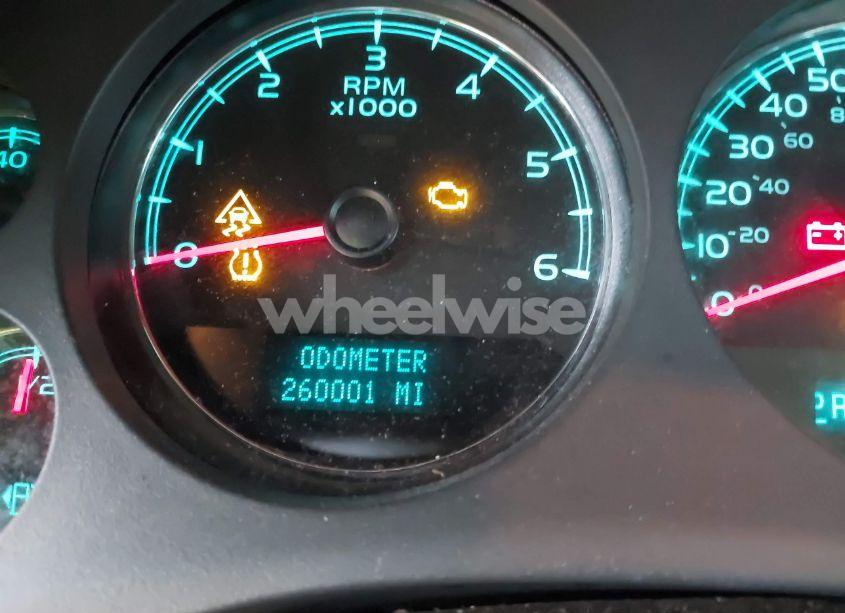 Photo 7 of 2008 Chevrolet Suburban 1500 LTZ (VIN 3GNFK16308G140995)