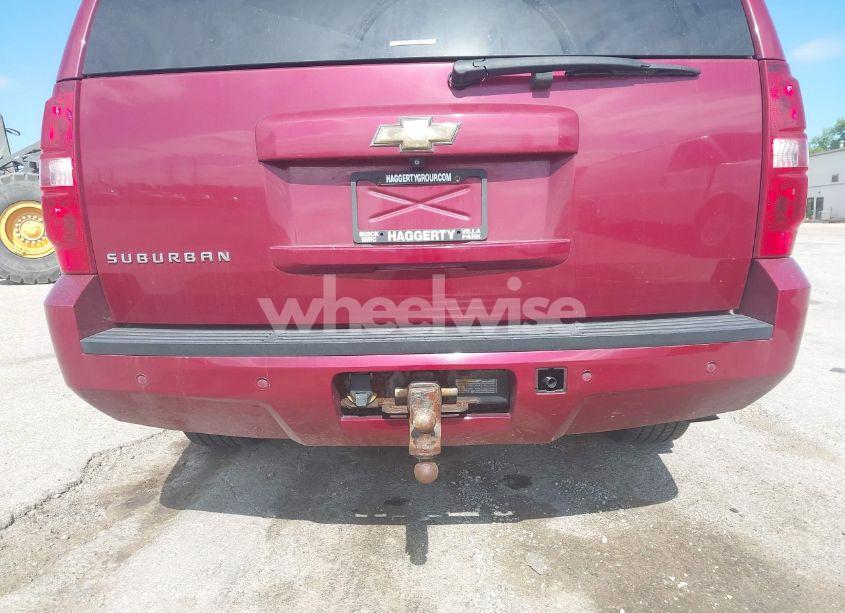 Photo 13 of 2007 Chevrolet Suburban 1500 LTZ (VIN 3GNFK16317G103758)