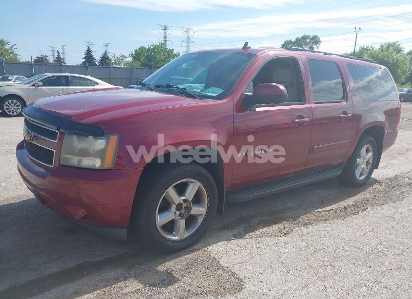 Photo 2 of 2007 Chevrolet Suburban 1500 LTZ (VIN 3GNFK16317G103758)
