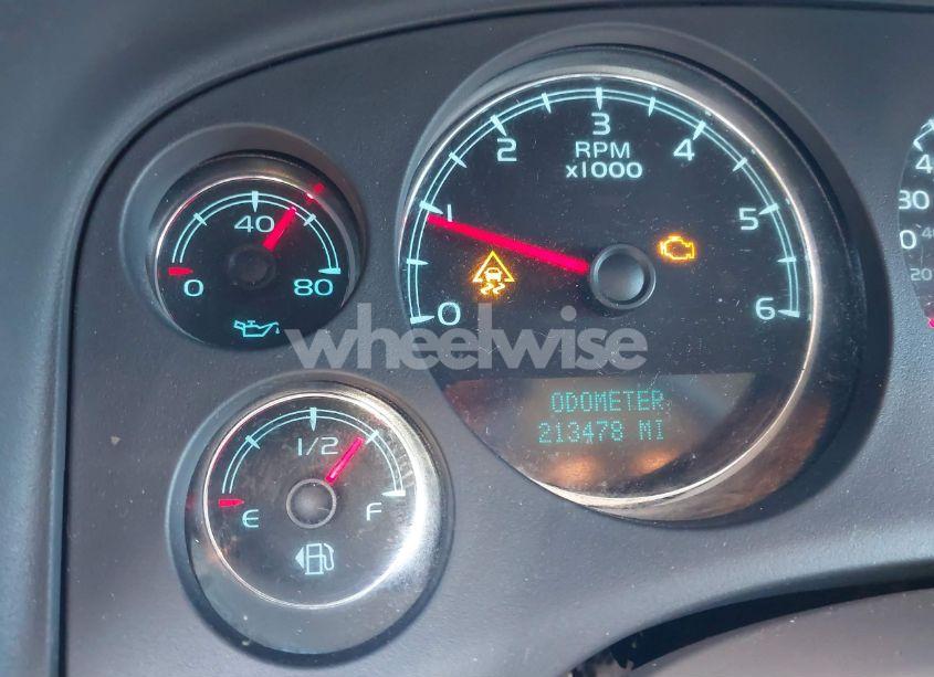 Photo 7 of 2007 Chevrolet Suburban 1500 LT (VIN 3GNFK16317G162972)