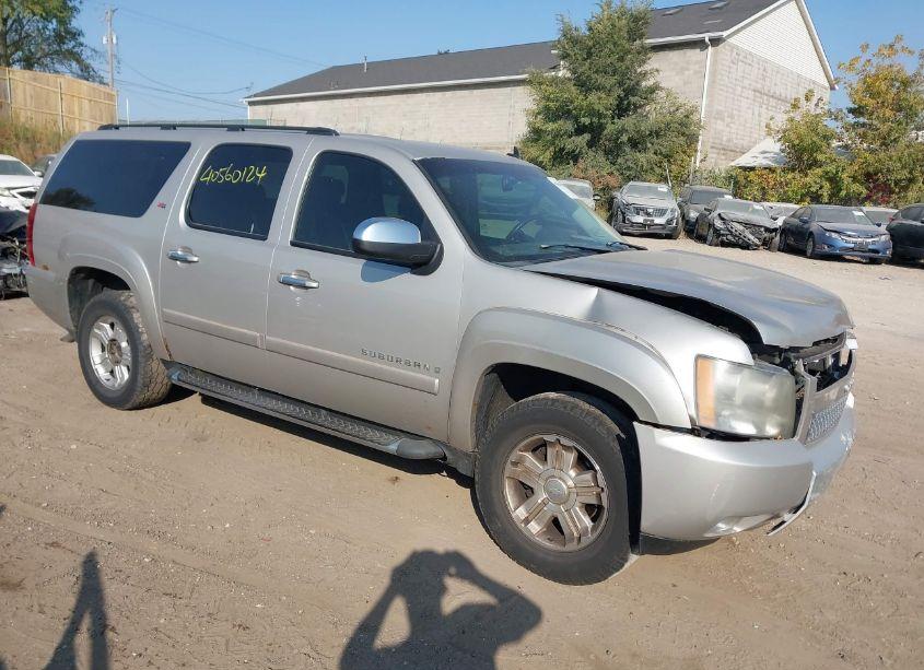 2007 Chevrolet Suburban 1500 LT (VIN 3GNFK16317G283534) main photo