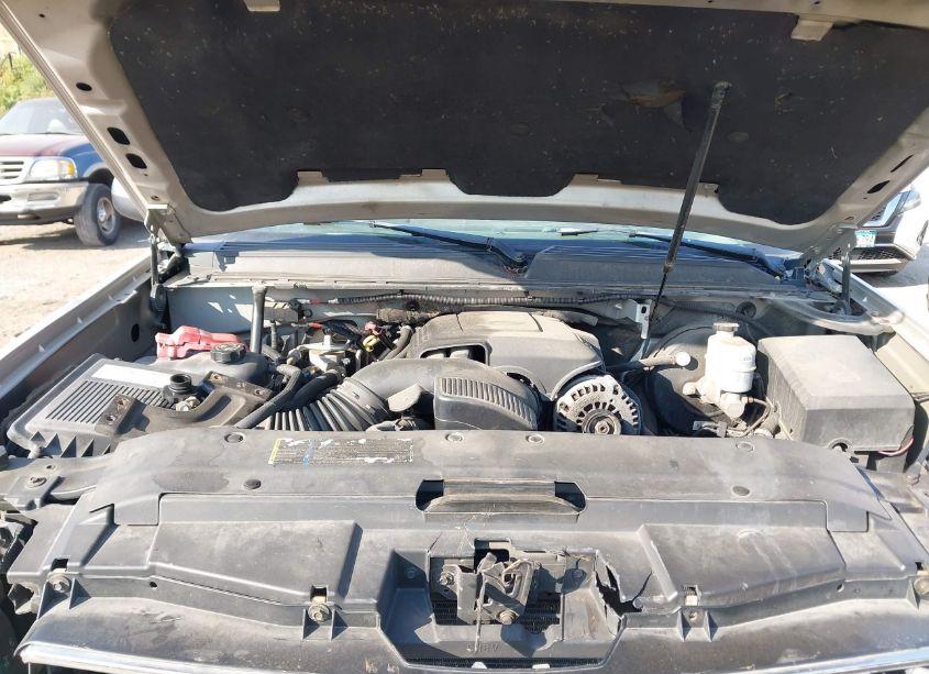 Photo 10 of 2007 Chevrolet Suburban 1500 LT (VIN 3GNFK16317G283534)