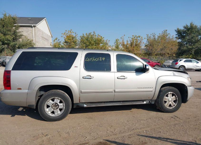 Photo 13 of 2007 Chevrolet Suburban 1500 LT (VIN 3GNFK16317G283534)