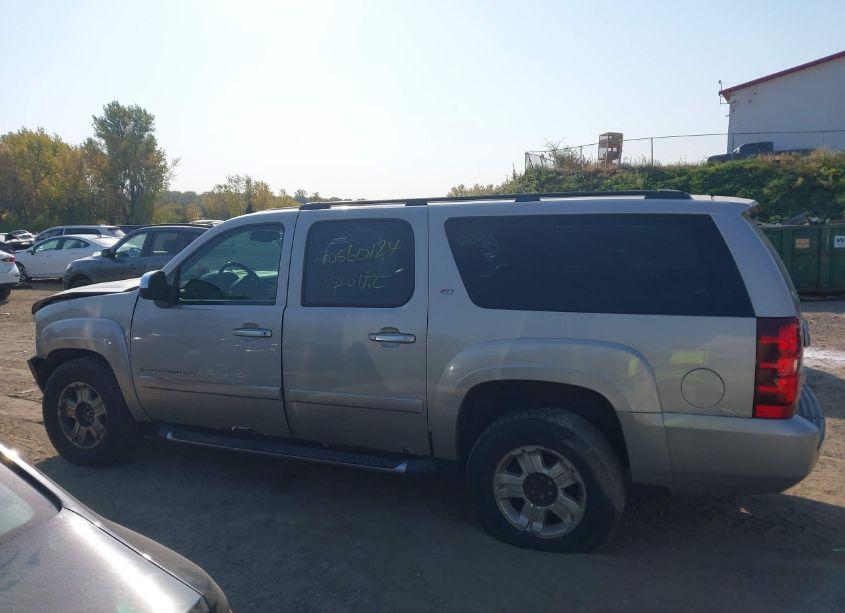 Photo 14 of 2007 Chevrolet Suburban 1500 LT (VIN 3GNFK16317G283534)