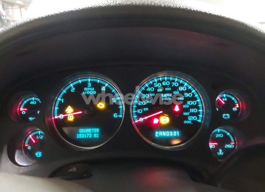 Photo 7 of 2007 Chevrolet Suburban 1500 LTZ (VIN 3GNFK16327G198685)