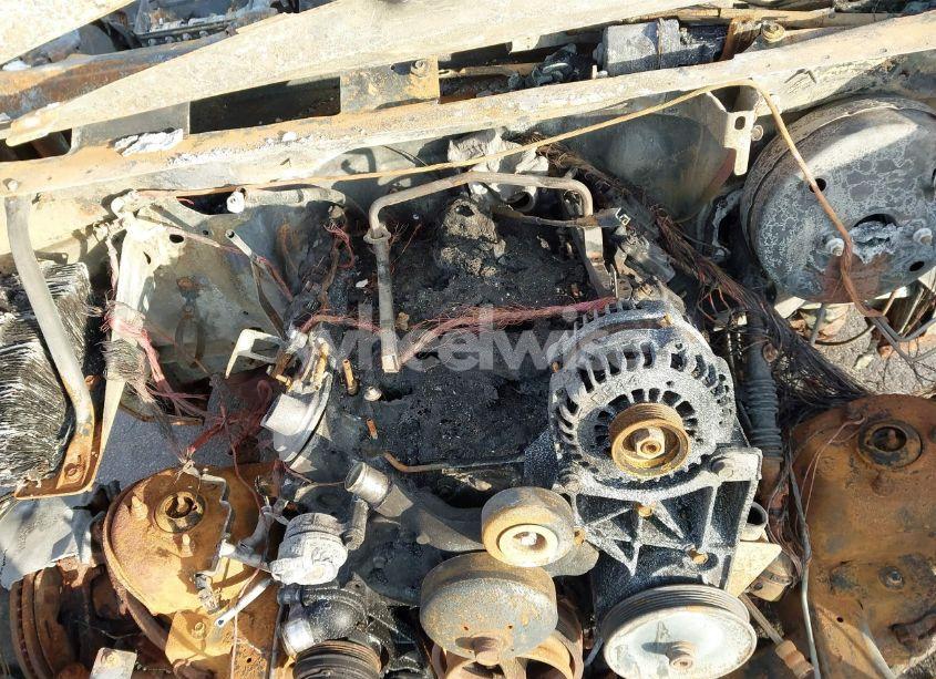 Photo 10 of 2007 Chevrolet Suburban 1500 LT (VIN 3GNFK16327G200662)