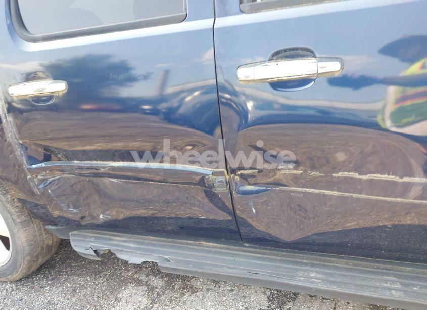 Photo 6 of 2008 Chevrolet Suburban 1500 LTZ (VIN 3GNFK16328G135717)