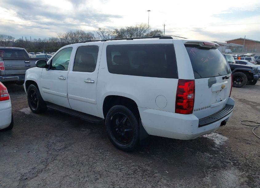 Photo 3 of 2007 Chevrolet Suburban 1500 LTZ (VIN 3GNFK16337G298679)