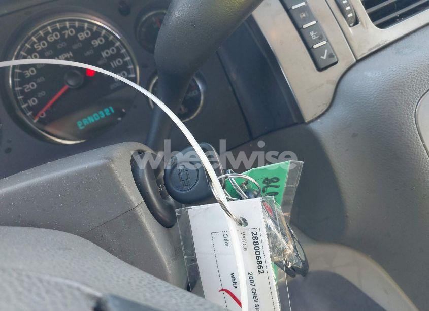 Photo 11 of 2007 Chevrolet Suburban 1500 LS (VIN 3GNFK16347G200999)