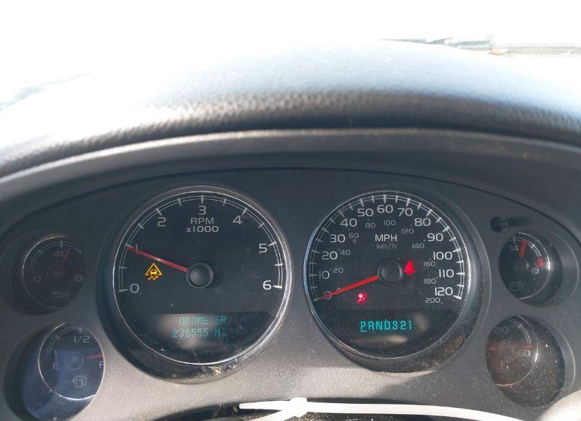 Photo 7 of 2007 Chevrolet Suburban 1500 LT (VIN 3GNFK16357G201935)