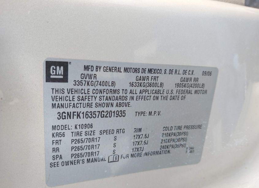 Photo 9 of 2007 Chevrolet Suburban 1500 LT (VIN 3GNFK16357G201935)