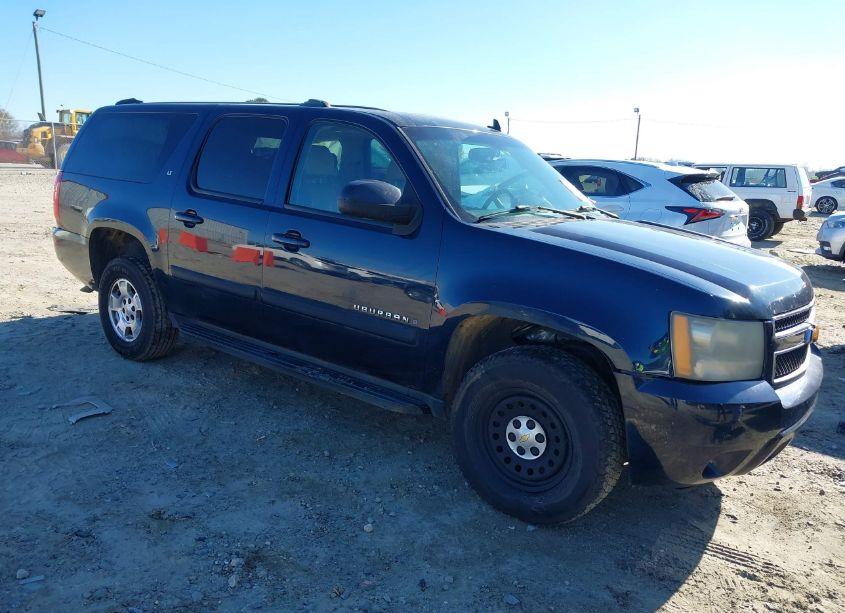 2007 Chevrolet Suburban 1500 LT (VIN 3GNFK16357G284878) main photo