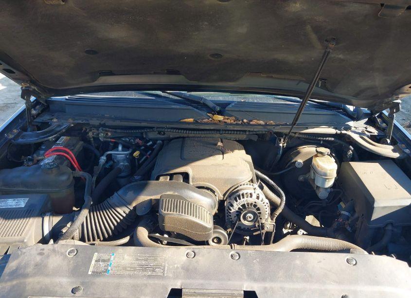 Photo 10 of 2007 Chevrolet Suburban 1500 LT (VIN 3GNFK16357G284878)