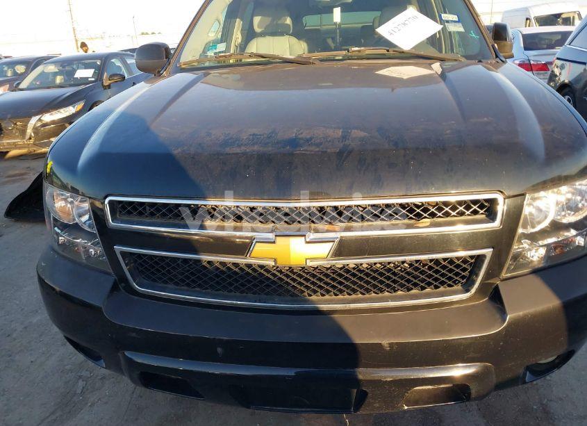 Photo 12 of 2007 Chevrolet Suburban 1500 LT (VIN 3GNFK16357G299865)