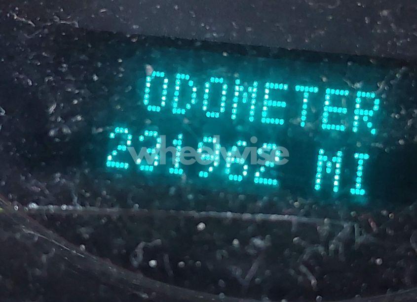 Photo 7 of 2008 Chevrolet Suburban 1500 LT (VIN 3GNFK16358G148557)