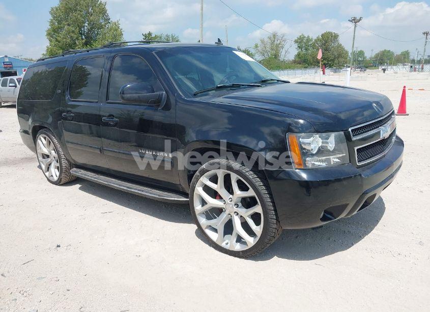 2007 Chevrolet Suburban 1500 LTZ (VIN 3GNFK16367G103724) main photo