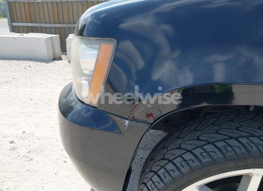 Photo 12 of 2007 Chevrolet Suburban 1500 LTZ (VIN 3GNFK16367G103724)