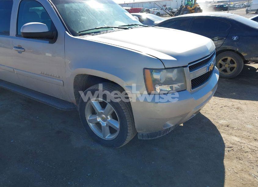 Photo 6 of 2008 Chevrolet Suburban 1500 LT (VIN 3GNFK16368G101859)
