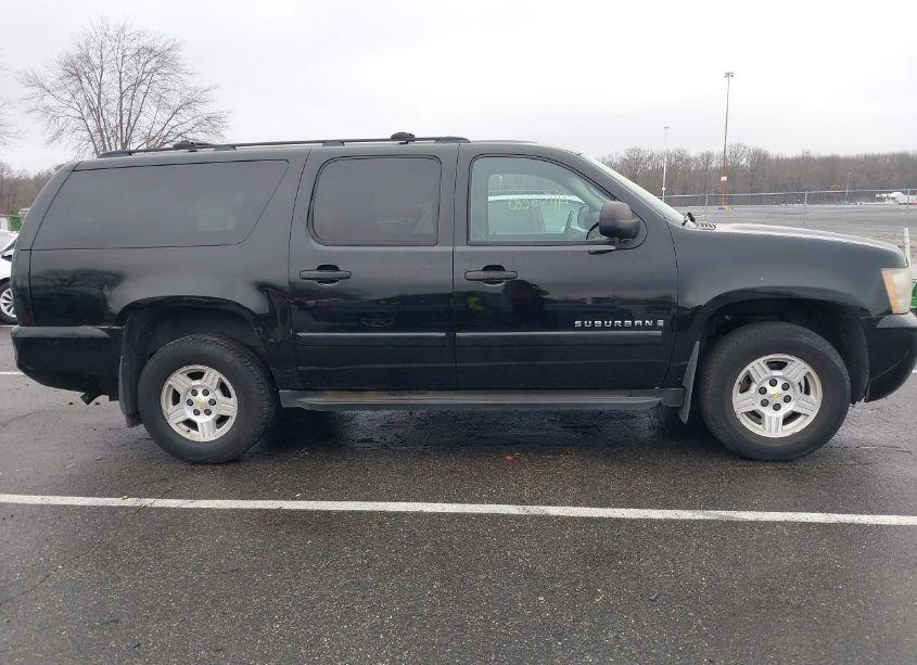Photo 13 of 2008 Chevrolet Suburban 1500 LS (VIN 3GNFK16368G116054)